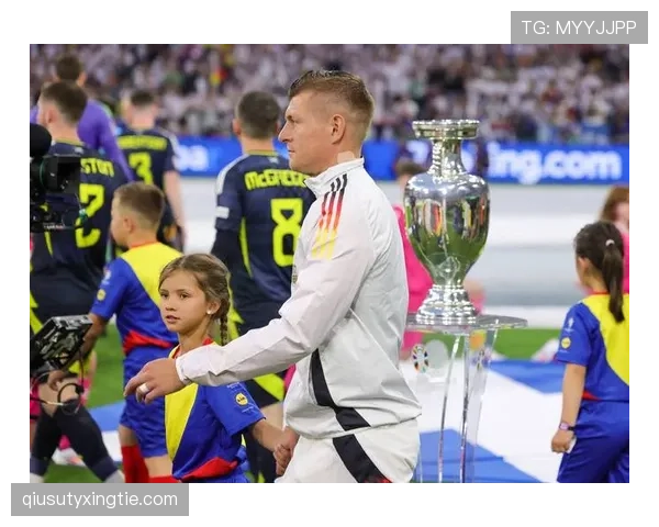 克罗斯直塞频次提升如何驱动防线瓦解？解析其欧冠角色进阶逻辑