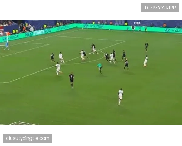 挪威3-2塞内加尔,厄德高带队“维京划船”庆祝出圈 挪威3-2塞内加尔,厄德高带队“维京划船”庆祝出圈